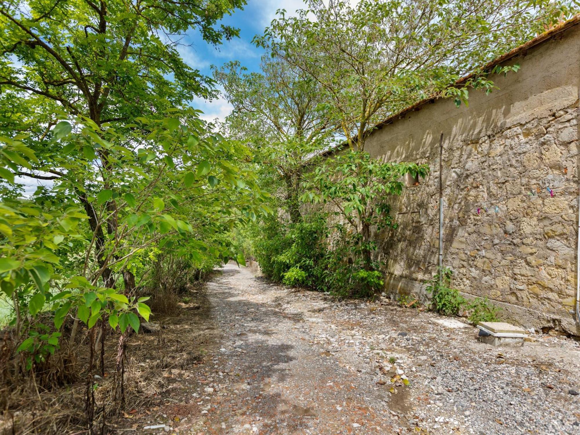 Apartment With Pool Amid Vineyards And Near The Beach Mèze Esterno foto