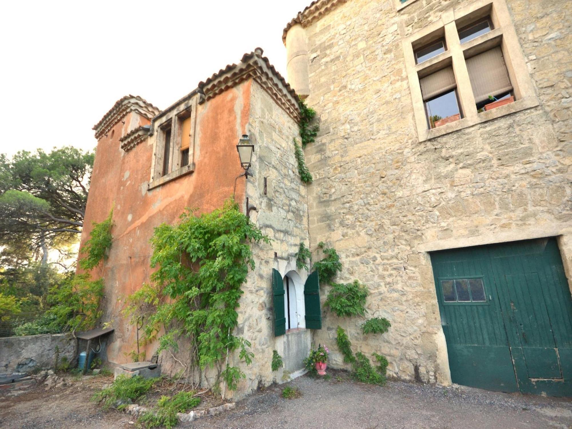 Apartment With Pool Amid Vineyards And Near The Beach Mèze Esterno foto